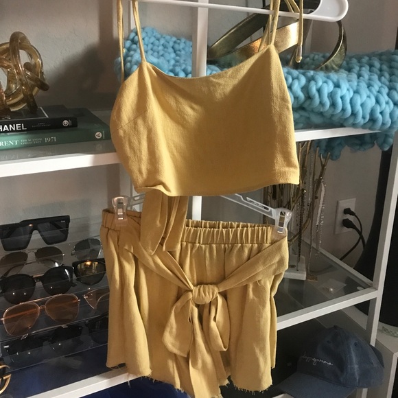 Showpo Yellow Two Piece Set - Picture 5 of 5